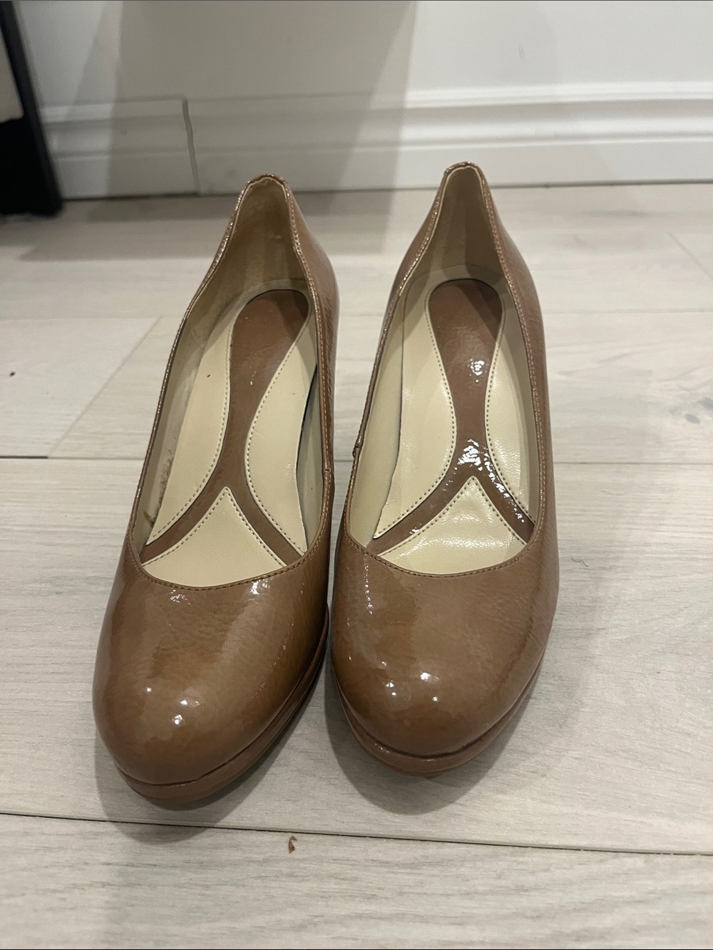 Naturalizer Classic Patent Round-Toe Pumps in Tan